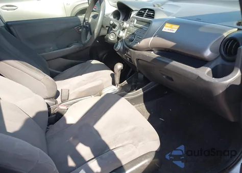 2009 Honda Fit from USA, damaged, VIN JHMGE88239S025012